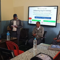 Enhancing Digital Literacy1 J.S. Murarka Multiple Campus Lahan